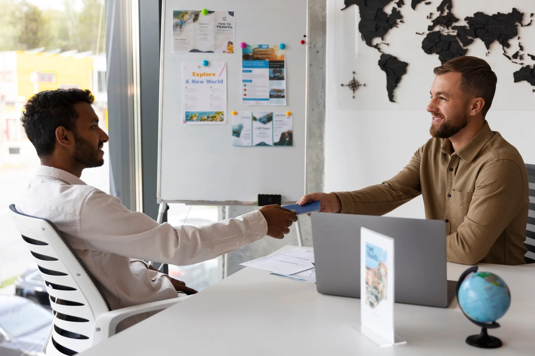 How Staffing Agencies Ensure Compliance and Reduce Hiring Risks